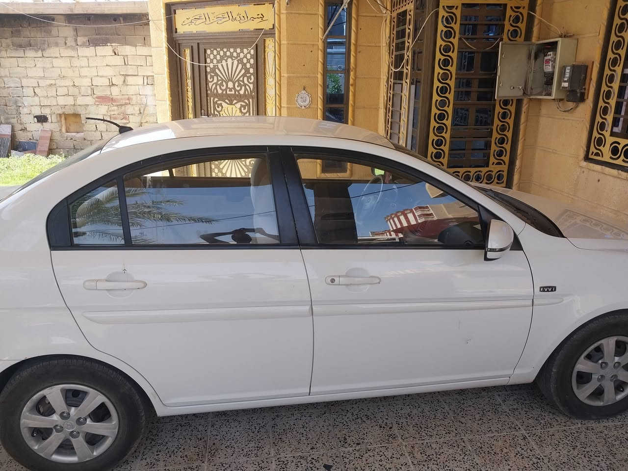 اكسنت ٢٠١١ للبيع الون ابيض السياره مكفوله كفاله عامه رقم انبار الجديد محرك ١٦٠٠ محرك وكير وتبريد وصدر أمامي وخلفي تخم تاير جريد شرط الفحص مكانه الفلوجة السعر ٩٠ للإستفسار الاتصال ***********او ***********
