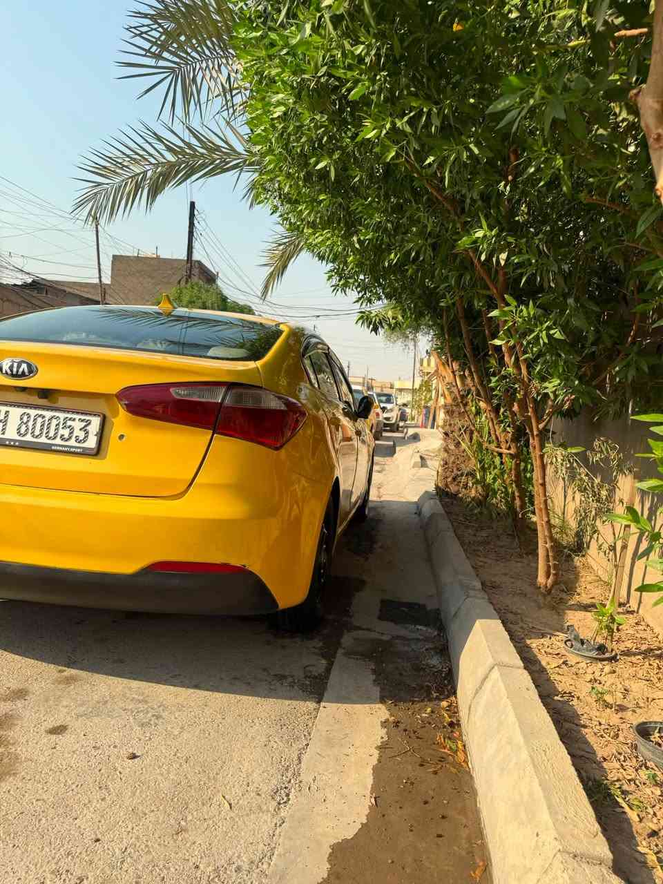 اسلام عليكم
للبيع او للمراوس بشي احدث تكسي 
فورتي موديل 14  رقم بغداد انكليزي باسمي  حادثهه جاملغ خلفي وشويه من قبق الصندوك. وبلعراق بيهه داير مال جاملغ.خلفي وطخه بسيطه بلبنيد معمر نفسه  سياره صبغتهه حلوه وممطخطخه ولا مشخطه صدر تخم تاير خير من الله. تبريد ثلج منضومه جديده. 
مكينه قبل 6 اشهر شادهه حاويه. دوشه عام. ومغلفهه سياره ماناقصهه برغي. بيهه منضومه غاز سياره مال شغل ربع متصرف عليهه  سعرهه 98 وبيهه مجال استفسار اكثر ***********
