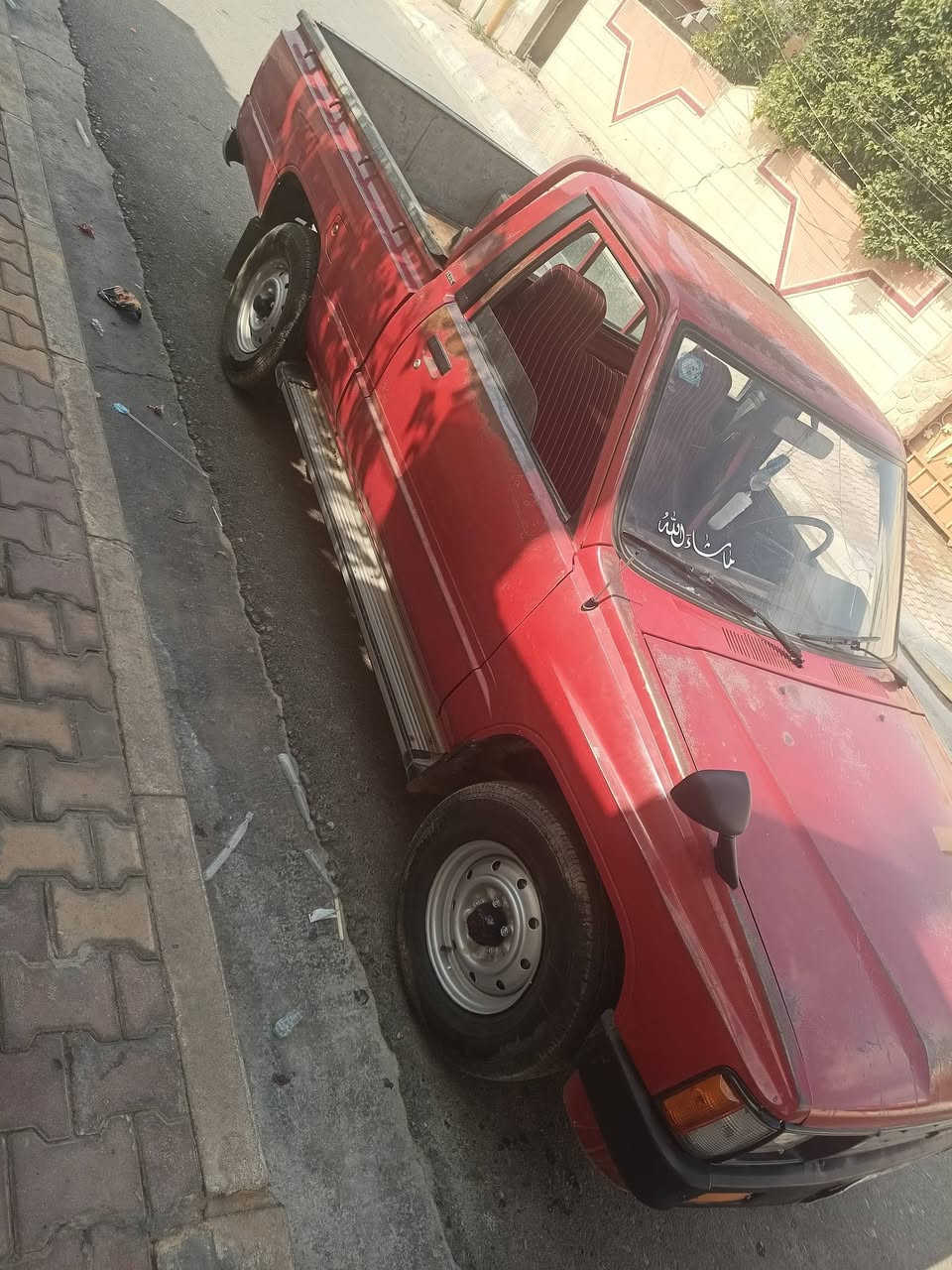 سلام عليكم تيوته موديل 85 سياره بلاديه تبريد فول رقمهه صلاح الدين سعر 47 وبيهه مجال قليل مكاني ديالى جلولاء رقمي ***********
