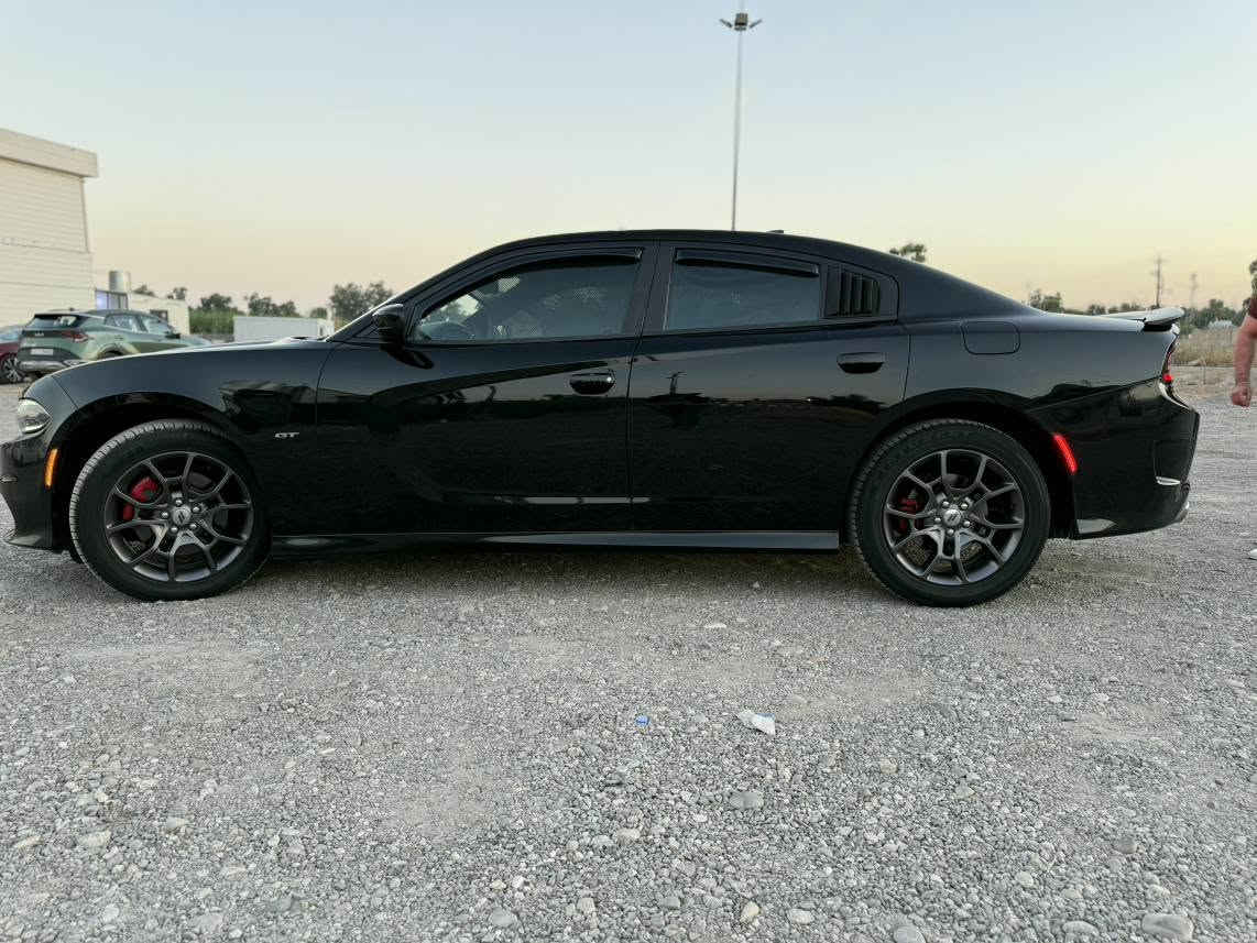 🔥 للبيع | Dodge Charger GT AWD 2018 Full Option 🔥

✅ Super Track Pack
 ✅ دفع رباعي AWD ذكي عند الحاجة 
✅ 125,500 ميل قابل للزيادة 
✅ إيرباك سليم 100%
✅ بدون صبغ نهائي (فقط تبديل دعامة وتعديل بارد بمكان الحادث)
✅ صور الحادث موجودة بالمنشور .

السيارة نظيفة جداً من الداخل والخارج، جاهزة للاستخدام .

أبرز المواصفات:
✔️ رادار أمامي.
✔️ نقطة عمياء.
✔️ كراسي جلد كهربائية مع ذاكرة.
✔️ تبريد وتدفئة للمقاعد.
✔️ تدفئة ستيرن.
✔️ شاشة كبيرة تدعم Apple CarPlay.
✔️ نظام صوت Alpine.
✔️ تشغيل عن بعد.
✔️ مراية خلفية تنزل تلقائيًا بالرجوع.
✔️ Super Track Pack.
✔️ جهاز Tazer مضاف.
 
صور الحادث بالمنشور 
السعر: 185 ورقة (قابل للتفاوض بالحدود المعقولة بعد المعاينة فقط).

السيارة بالموصل
📞 *********** موصل, نينوى
