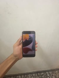 ايفون 7 بلاس للبيع ذاكره 128 بطاريه 100 كله شغال عنوان بلديات تواصل فق...