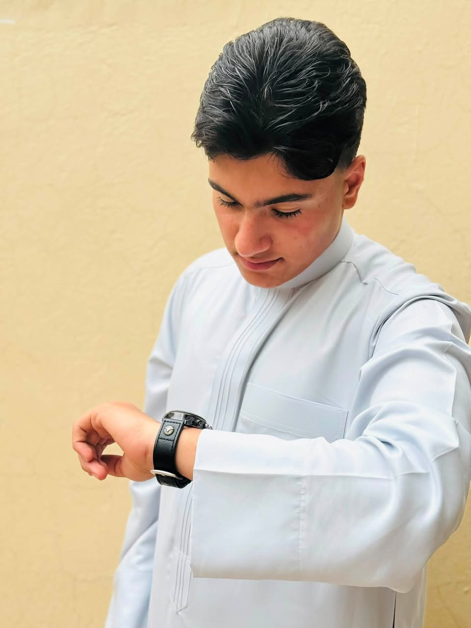 � عرض نهاية الموسم الصيفي 🔥

✂️ خياطة الدشداشة خلال يومين فقط
👕 عندك قماش؟ جيبه إلنا ونفصّله إلك
🧵 أو اختار من أقمشتنا وخلي الباقي علينا

🎁 عرض خاص لفترة محدوده

اقمشة وخياطة سيد ايهاب واولاده
شارع مستشفى العراق الاهلي قرب ماركت ام البنين ع
للاستفسار ***********
