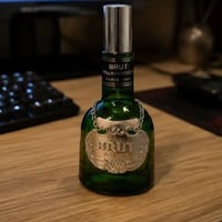 عطر بروت( الاصلي ) انتباه❗  ليس المقلد 👇 عطر بروت (الاصلي) 100 مل  ثبا...
