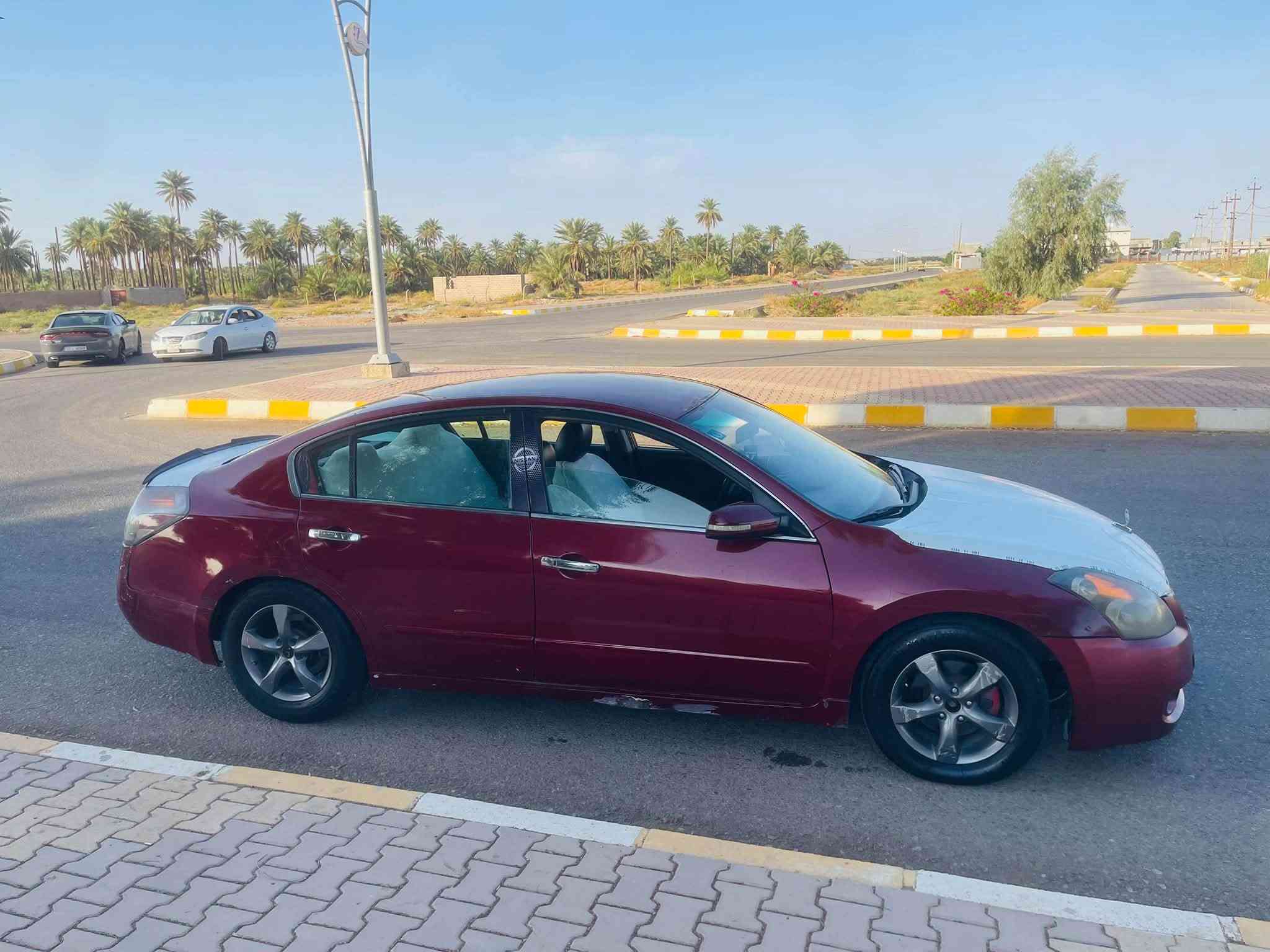 السلام عليكم 
نيسان التيما ٢٠٠٨ لبيع سعر ٦٦ كير مكينه كفاله تبريد لثلج رقم بغداد نكليزي مشروع وطني تخم تاير كهربائيات كامل مصبوغه جماليه اثر جراد بدون اي دواخل مكان ديالى سعديه الجبل شراي خابرني***********
