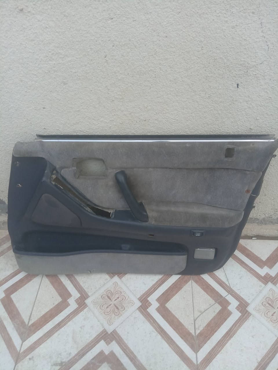 بطاين سيدان • زبير المكصب