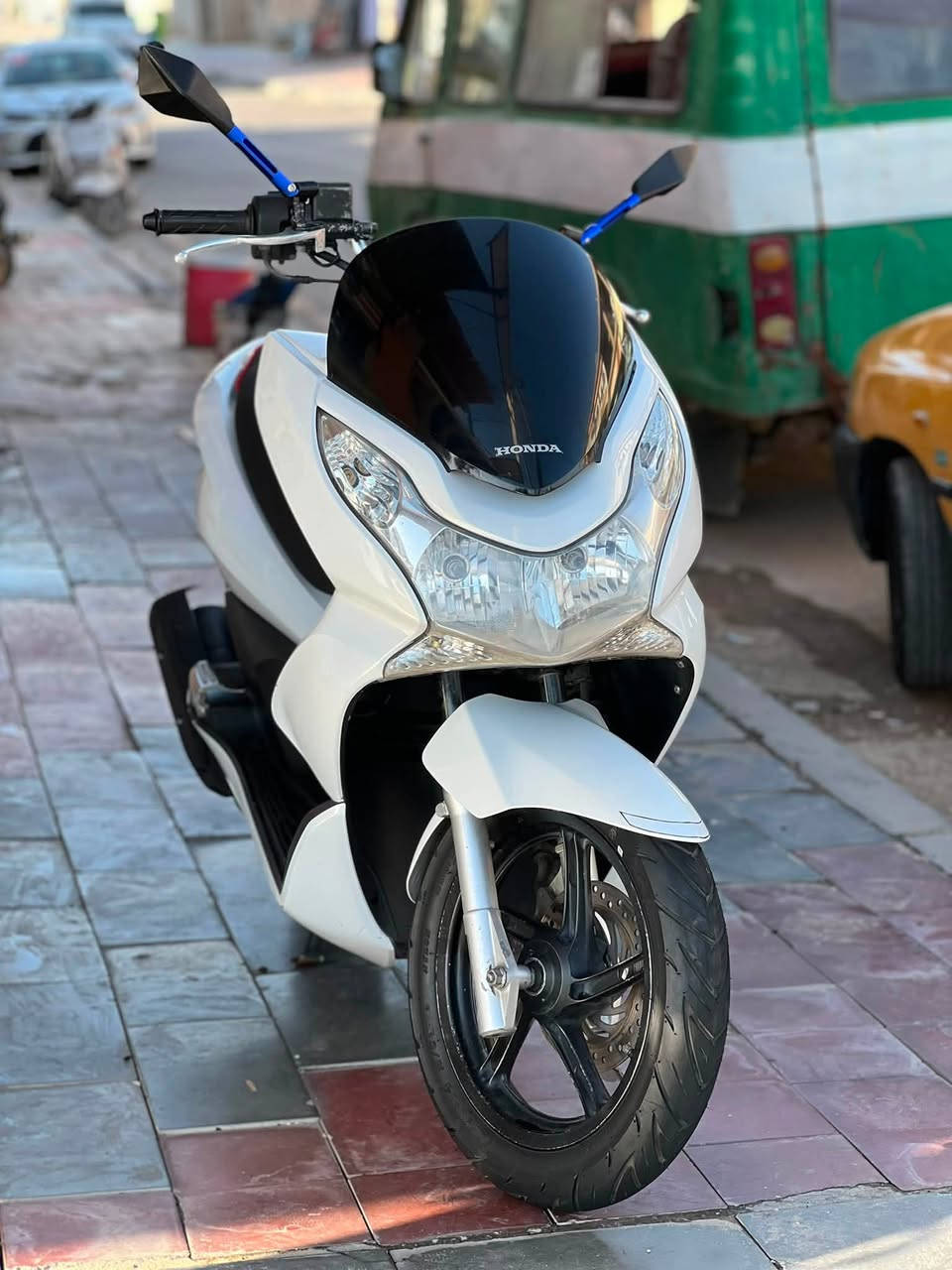السلام عليكم
للبيع دراجة بي سي اكس pcx
جيل اول مكفوله 
ماشيه 56
موديل 2016
كفاله من كلشي 
مكينه 125
مكاني كربلاء طويريج 
السعر 11 ورقه ونص وبيهه مجال بسيط
للاستفسار 
***********
