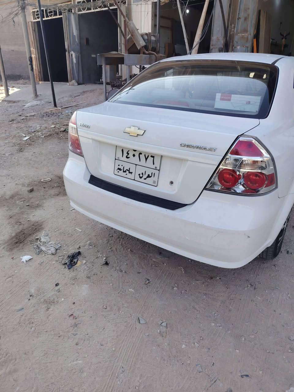 سلام عليكم
افيوو موديل ١١ رقم سليمانيه سنويه صاقطه
السياره مابيها حادث
بس بيها صبغ باب السايق
مثل ماموضح بل سونار
تبريد شغال وخيل من الله
كير محرك خير من الله
كهربايات كلها شغاله مابيها اي نقص 
مكان السياره كربلاء
السعر ٦٢
رقم الهاتف ***********
