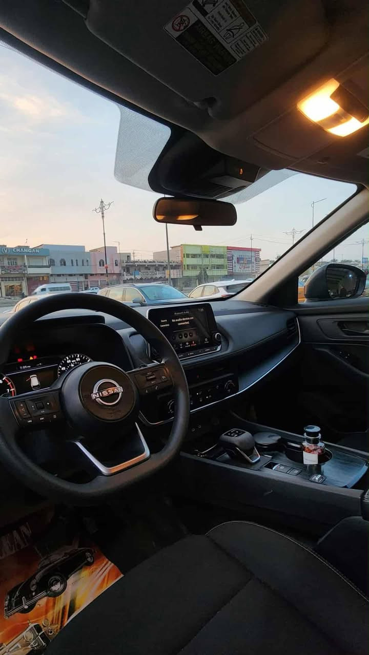 نيسان روج 24
مرقم بغداد  بسمي 

ضرر بس بنيد بدون شاصي أو لغد شرط

***********

145$
