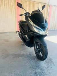 للبيع دراجة pcx 2019 رقم بغداد بأسمي الجيل الثالث السعر 30 ورقة وبيها ...