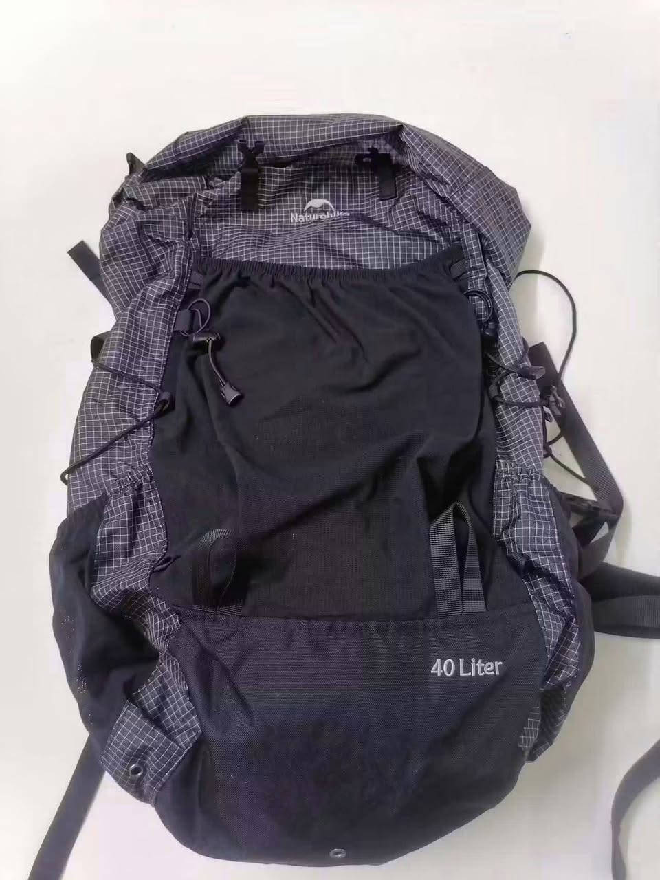 للبيع جنطة ماركة نايجر هايك naturehike  خفيفة ومريحة للظهر افضل جنطه مال تسلق، السفر، تخيم  بيها جيوب متعددة  تحتوي على كيس مطري ومشد خصر ودعامات ضهر  الحجم 45 لتر، سعر 50 الف 
 واتساب *********** 📍 التوصيل متوفر
