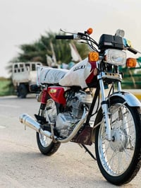 سكنر • ٢٠٢٧ • اوراق