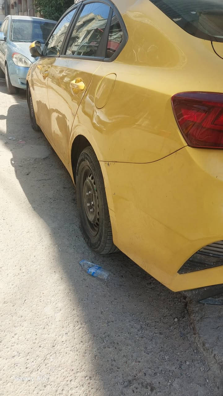 كيا فورتي 2022 وارد امريكي الحادث موضح بالصورة ويوجد معها سونار مصفرة هيئة المكان بغداد الحرية
السعر127
الرقم الهاتف***********
