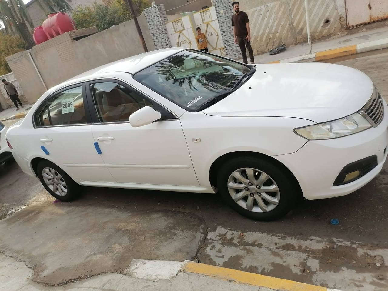 السلام عليكم للبيع اوبتمه 2009 وارد خليجي كفاله من الصبغ والضربه عده بارد قليل سونار مرفق مع الصور رقم أربيل دولي سنويه لل2030 شاشه وكامره ودبل ايرباك سعر 113وبيه مجال  مكان واسط نعمانيه للاستفسار ***********
***********
