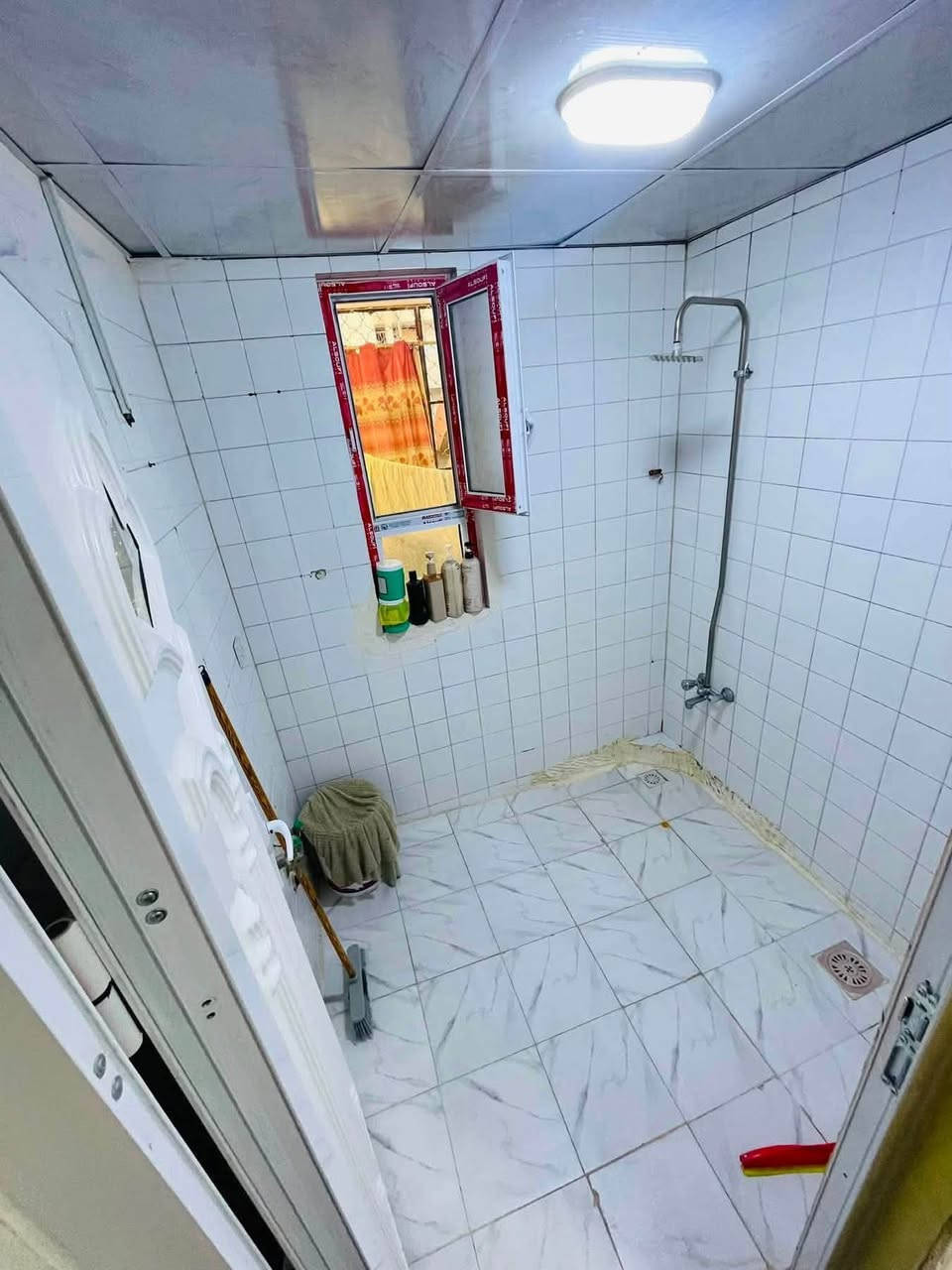 ‪_‬ 🏠 للبيع شقة في مجمع القادسية
📍 الموقع: قرب مدرسة الورقاء

🏢 الطابق: ثاني

🛏️ عدد الغرف: 3 غرف

🏡 شقة مناسبة للسكن والاستثمار

للمهتمين والاستفسار، يرجى التواصل على الخاص.

‭***********‬

‭***********‬
