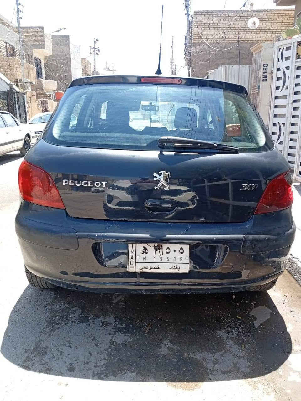 للبيع بيجو 307 موديل 2006 محرك  وكير خير من الله الصدر جديد كهربائيات شغاله رقم بغداد تحويل ثاني يوم عوزها بعض الملاحظات سعر 42 وبيها مجال اتصال على هذا الرقم  (***********)
