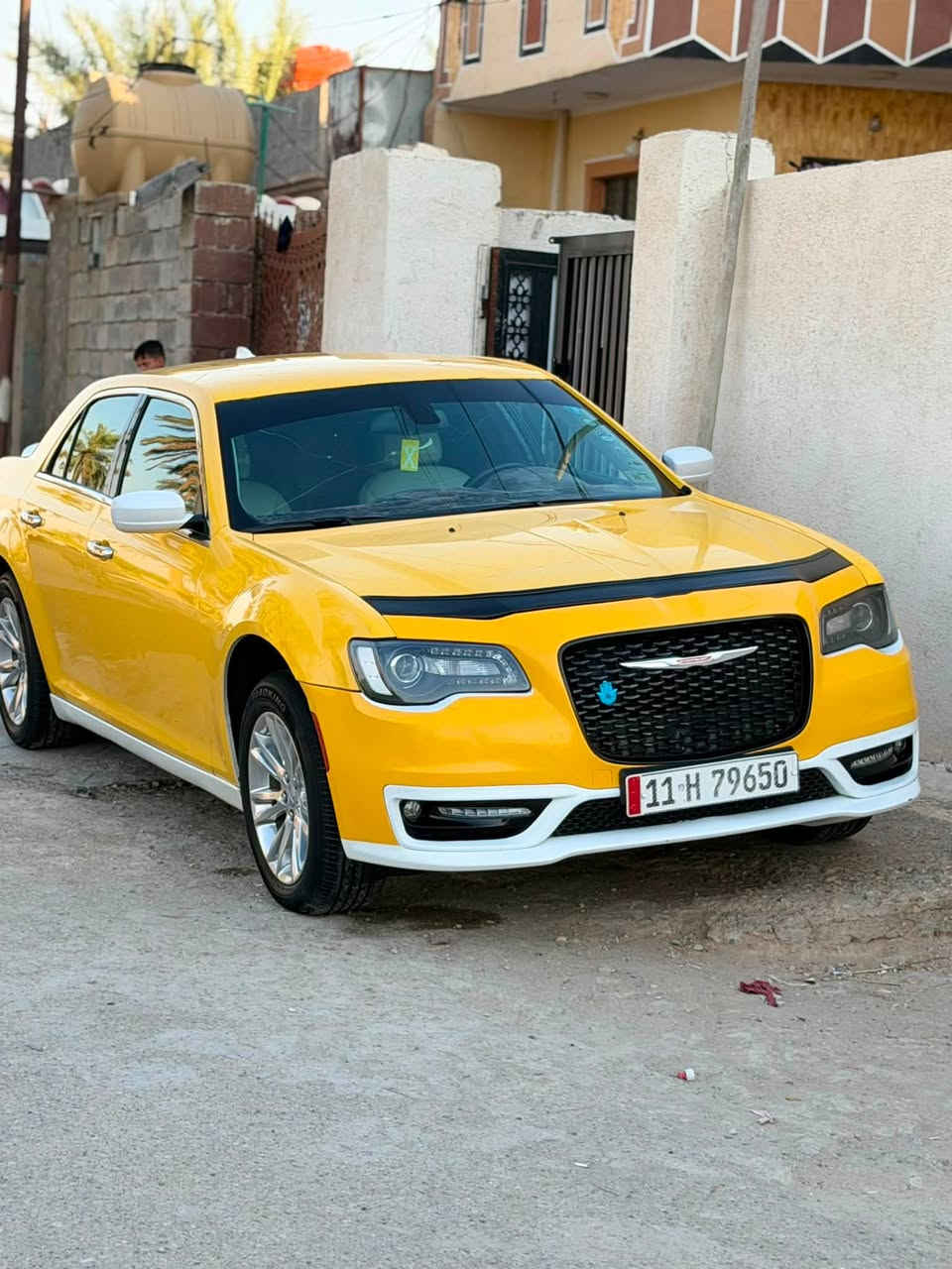 سلام عليكم لبيع وباماه موديل 18 اصل رقم بغداد بسمي سياره كفاله ما عده بنيد  بدون دواخل باقي كفاله عامه تخم تاير حدادي  سياره جاهزه 
متصرف عليها ربع / مكاني ديالى بلدروز سعر 250 وبيه مجال 
***********
