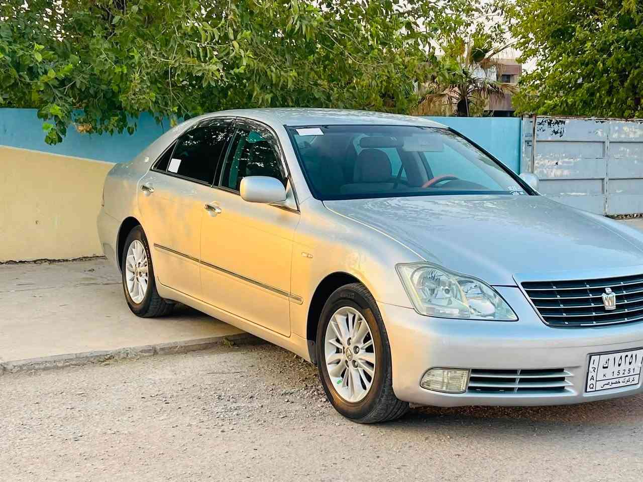 شاهینە ســــاق 2005ی 182
کۆدی هەیە
ناورەساسی ساج سور 
یەک پەلە بۆیاخی ئەورووپای هەیە 
گێڕ و مەکینە بەشەرت
دەعم و لێدران و کەڤەر و شانسی بەشەرت 
65 گەڵاو مەجالئ برایانە
ئەدمین 🌹
***********
