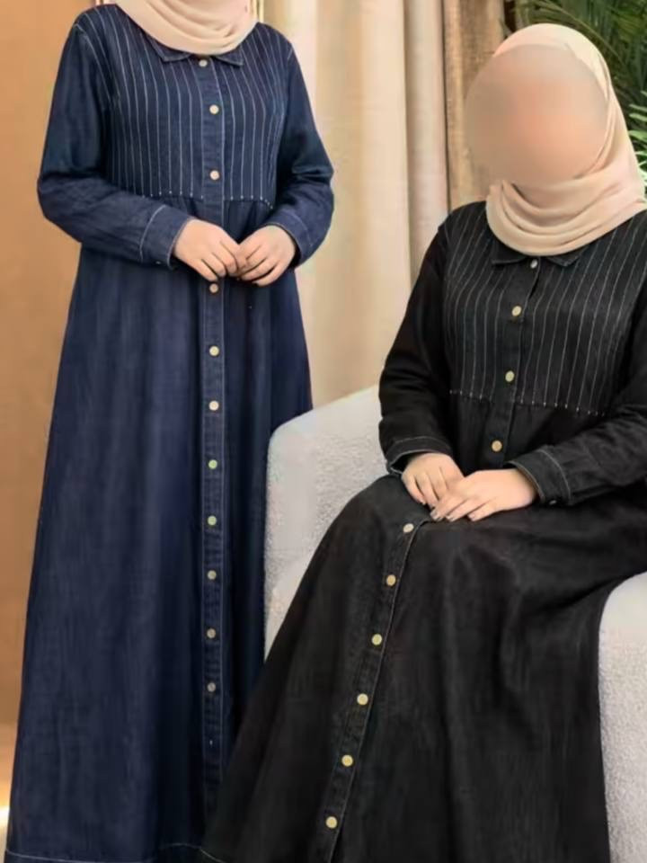 ✨ فستان كابوي جينز أنيق للمحجبات ✨
دكم ذهبية  فخمة
فصال محتشم ومريح
مناسبة للمحجبات 
الفستان مناسب للصيف الحار 

طول الفـــستان مـטּ الكتف للاخير 160 سم 
___________________ 
🎨 الألوان المتوفرة
• الجينز الغامق الكحلي
• الجينز الرمادي شبه اسود
___________________ 
📐 القياسات المتوفرة:
1/2/3/4 

🌱قياس 1 :- 
 تلبس وزن من 70 الى 80 كــــيـلـو 
يعني يلبس قياس. 42. 44 
قياس محيط الصدر 110 سم 

🌱قياس 2 :- 
تلبس وزن من 80 الى 90 كــــيـلـو 
يعني يلبس قياس 46. 48
قياس محيط الصدر 120 سم 

🌱قياس 3 :- 
تلبس وزن من 90 الى 100 كــــيـلـو 
يعني يلبس قياس 50. 52.
قياس محيط الصدر 130 سم 

🌱قياس 4 :- 
تلبس وزن من 100 الى 120 كــــيـلـو
يعني يلبس قياس 54. 56. 58
قياس محيط الصدر 140 سم
سـ✿ـــعـــر  الموديل:- بـــ 65 الف 
 
_______________ 
للحجز والاستفسار المراسلة ؏ــلى الواتساب :- ***********
