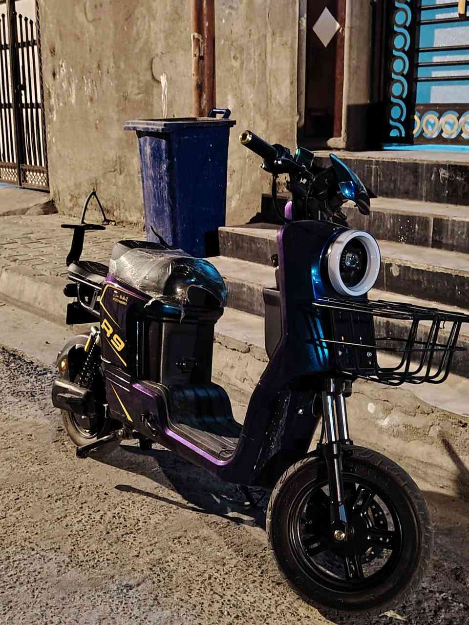 دراجه البيع ار9موديل2026سعر400بيه مجال عنوان بصره حيانيه رقم اهاتف***********
