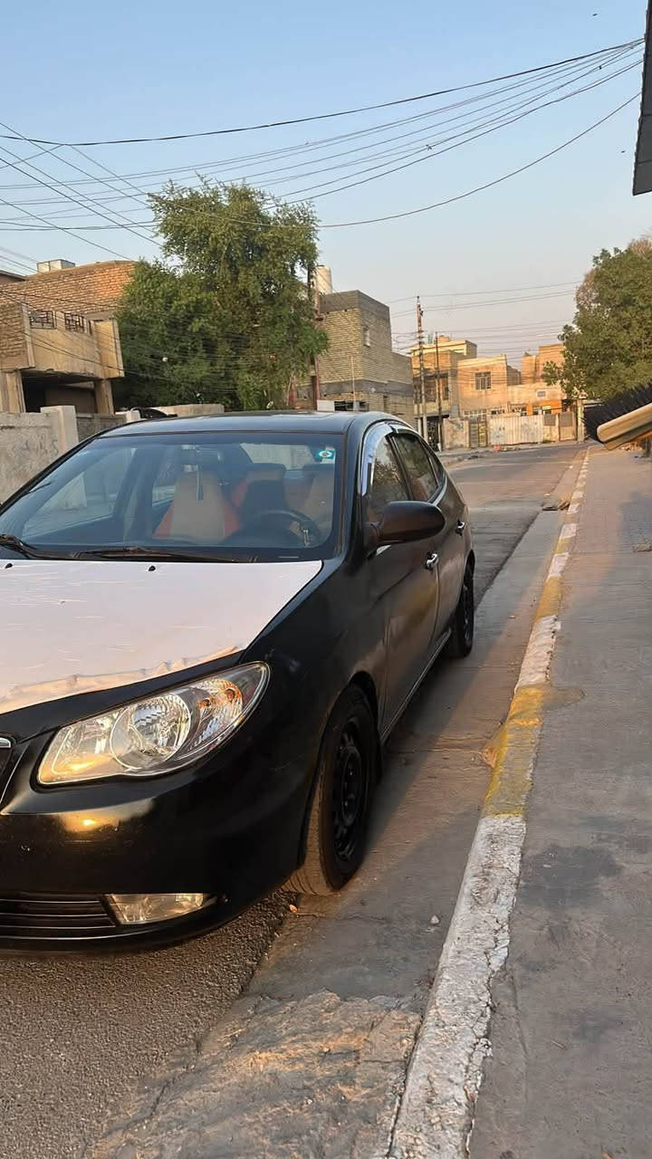 سلام عليكم النتره 2007 رقم نكليزي تحويل ثاني يوم
وارد مريكي خربته جاملغ الخلفي ومصبوغه عام 
مكينه 2000 مكينه وكير كفاله ترايك وين ما تريد 
سعر ٨٠ وبيه مجال قليل مكان بغداد حسينيه 
***********
