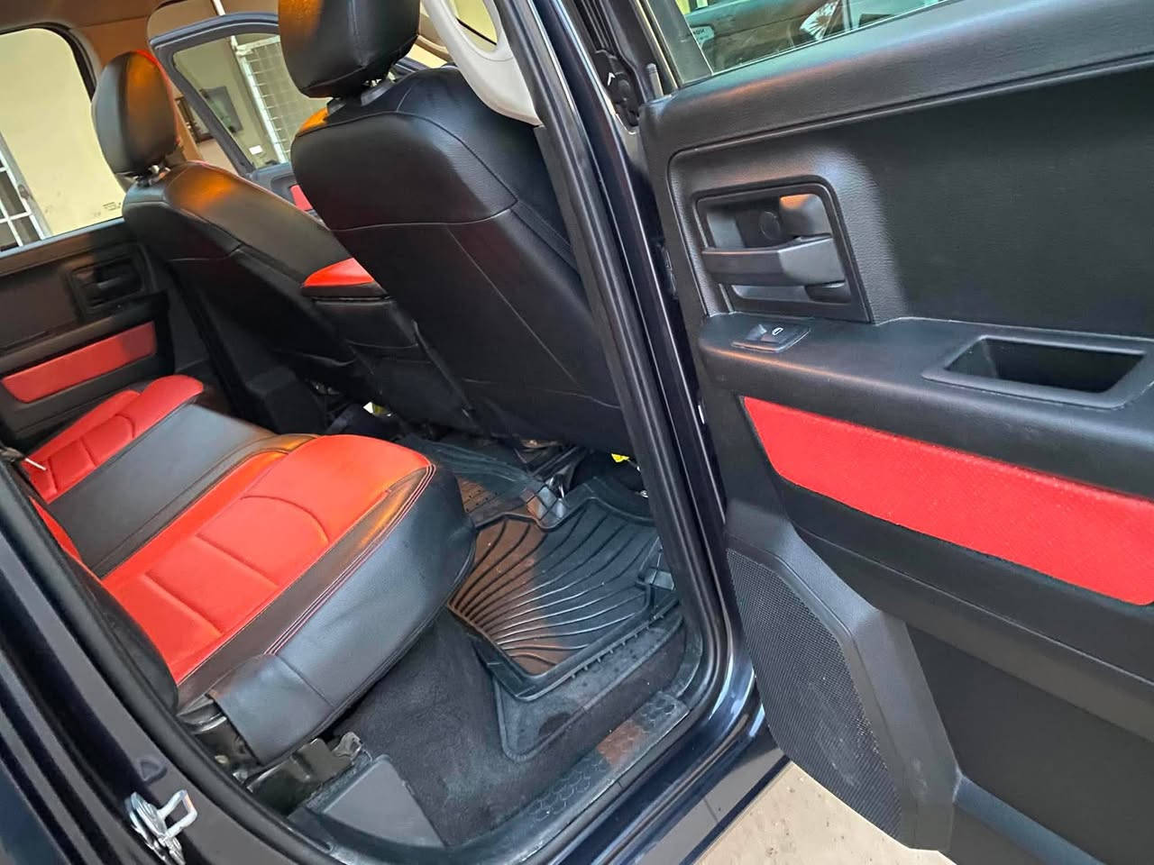 مكلف بنشر (مختص بنشر اعلان للسيارات باسعار رمزيه جدا) 

Dodge Ram Classic 2019 Hemi 5.7
دوج رام كلاسيك 2019 حجم 1500محرك 8 سلندر 5700 باب قصير بدي طويل تو ويل
ماشية 110,000 كم

السعر 145 وبيها مجال  
رقم ديالى بأسمي
مكانها ديالى 
رقم  ***********
ضرر قطعتين جاملغ وبنيد مبدلات

 تابع الصفحه مختص بنشر السيارات باسعار رمزيه 💙
