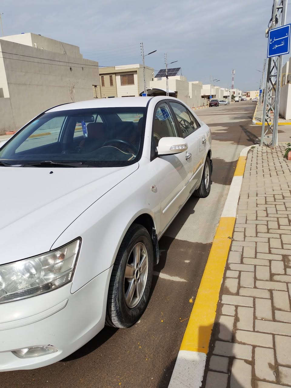 السلام عليكم شباب سيارة للبيع  سوناتا موديل 2009 ألون أبيض حجم المحرك 2000 السيارة جاهزة الحمد لله للبيع سعرها 105 مكان السيارة بغداد رقم السيارة بغداد وشكرا حاب تعرف تفاصيل أكثر اتصال رقم الهاتف وشكرا ***********
