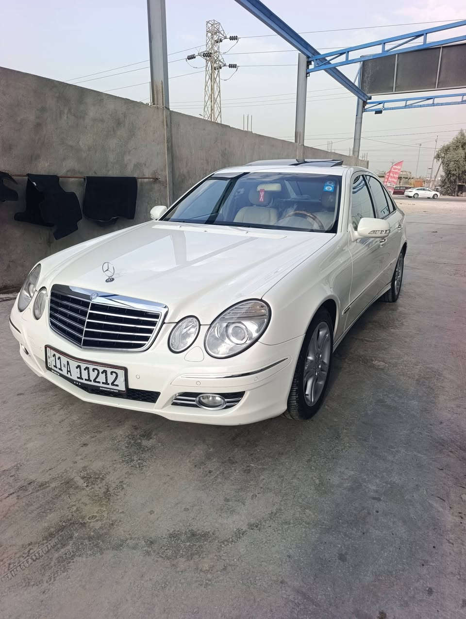 السلام عليكمE320 W211 موديل 2003   بغداد بأسمي  مكفوله بدون اي حادث اوضربه قطرة خياس مابيها
فول مواصفات مايحتاج اذكر مواصفاتها

گير مكينه حداديه كفاله 

بيها بخ جاملغات خلفيه وقطع تبديل شركة 

تبريد ثلج إدامة منظومة التبريد بالكامل

إدامة منظومة البانزين عبوه وفيت بم وفلتر 

بيها نواقص بسيطه 

شريط ستيرن 

گلوب السكن جهة السائق 

فطر بدمة ماء الماسحات

تصفير فلنجات 

السعر 115 وبيها مجال للطيبين مكان السياره بابل ***********
