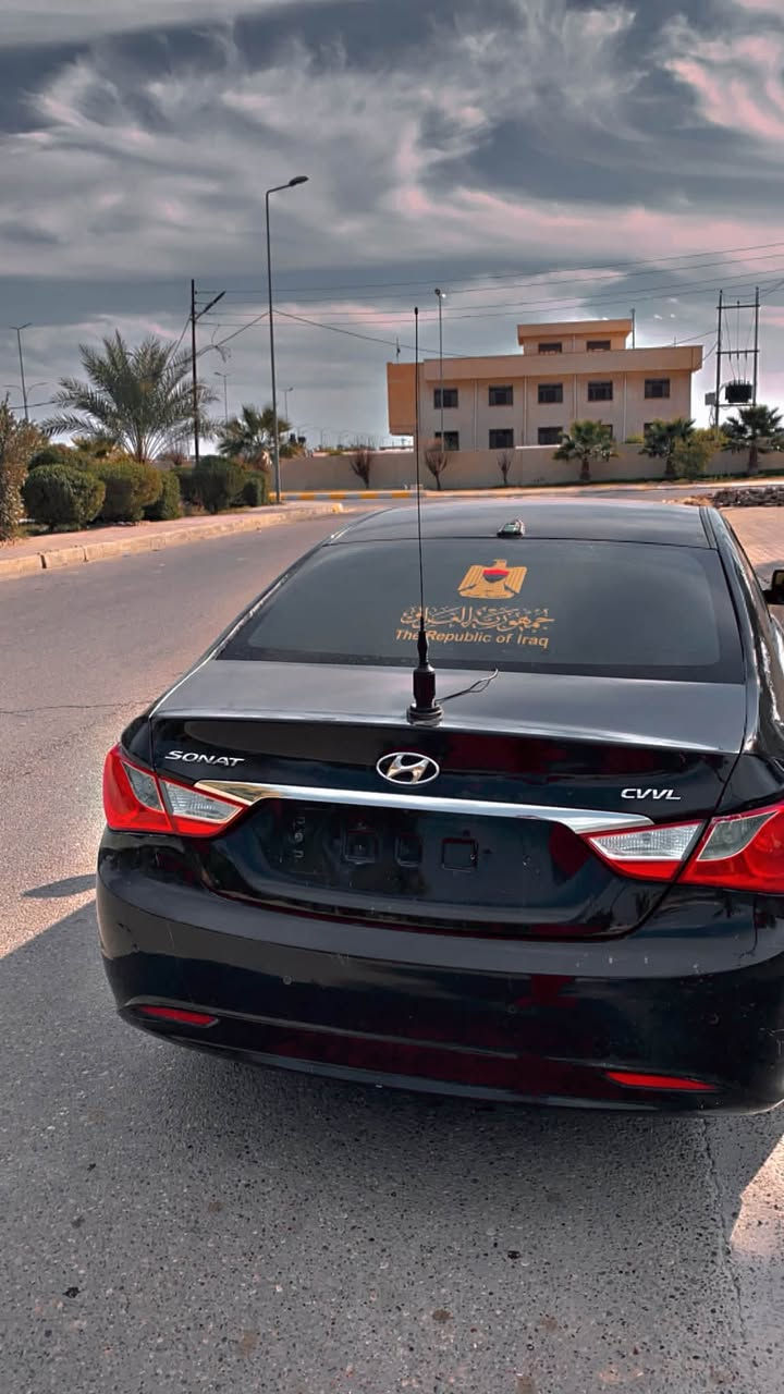 🚘 السيارة كص 🔥
سوناتا للبيع — سيارة تفرض نفسها من أول نظرة.
فخامة، هيبة، راحة، ومواصفات تخليها خيار يستاهل 👌🔥

✨ المواصفات:
• نظافة وترتيب 💯
• شكل أنيق وهيبة بالطريق 🔥
• قيادة مريحة وناعمة 🚘
• داخلية مرتبة وفخمة
• جاهزة للاستخدام وما تحتاج تعب

إذا تبحث عن سوناتا تشتريها وتفتخر بيها… هاي فرصتك 🔥
***********.📞
