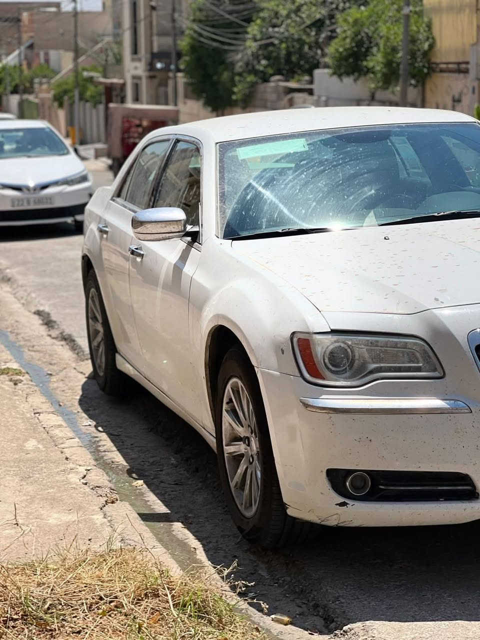 اوباما٢٠١٤ ابيض (ادوات)
كصة جنطة شغل درجه اولى سيارة مال جناي 
حدادية جديد بالباكيت امامي وخلفي تخم تاير جديد
ومنضومة بانزين كامله وجديده من الفيت بم لحد النوزل
لايتات زينون غرفه جلد مطعمة بصاج + شاشه جبيره 
گير طياره ٨ نمر سيفتي
من الاخير سيارة بالجيس بدون نقص
متواجدة السيارة في كركوك ونينوي السعر ٦٧
مازنجر مجاوب 
الرقم :***********
اتصال خط +وتساب
