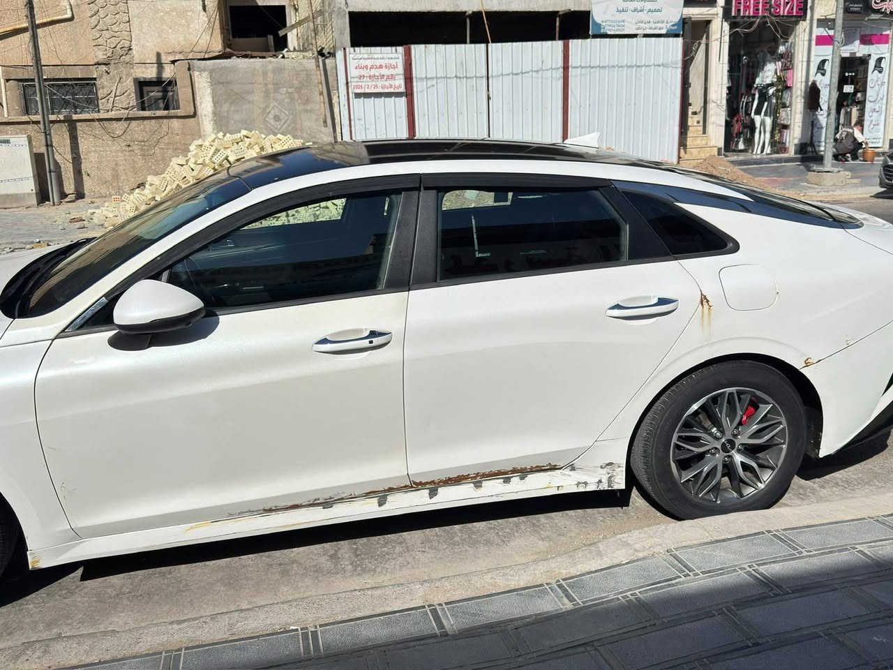 سلام عليكم K5موديل ٢٠٢٠وارد كوري مكينه ٢٥٠٠ دوش بانزين موصفات
بصمه تشغيل عن بعد بصمة ابواب +كشنات جلد +كير ماوس +اوتو هولد +كامرات محيطيه +حساسات امامي خلفي +فول رادار +سياره فول عده البانوراما رقم بغداد +عدسات اليدي سونار مرفق المنشور ماشيه ٩٠ الف كيلو السعر ١٣٠ وبيه مجال مكانه بغداد الكاظمية رقم الجوال ***********

