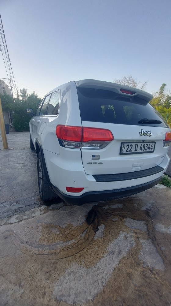 Jeep Grand Cherokee 2015
جيب گراند شيروكي 
مواصفات  4x4laredo

مكينة ٦سلندر حجم ٣.٦لتر تنفس طبيعي❗️
ماشية 120 ميل و بحالة ممتازة ⚠️

🛑ضرر السيارة بيها شوخت بدون زربە بسيطة  الجاملغ و اسفل البابين صبغ فقط اكيد بدون دواخل و بدون ايرباكات

سيارة رقم اربیل التحويل موباش
سعر السيارة فقط (170) ورقة و بيها مجال للطيبين هم🤩
للاستفسار عن السيارة واتس اب - كورك👇🏻
*********** أربيل, العراق
