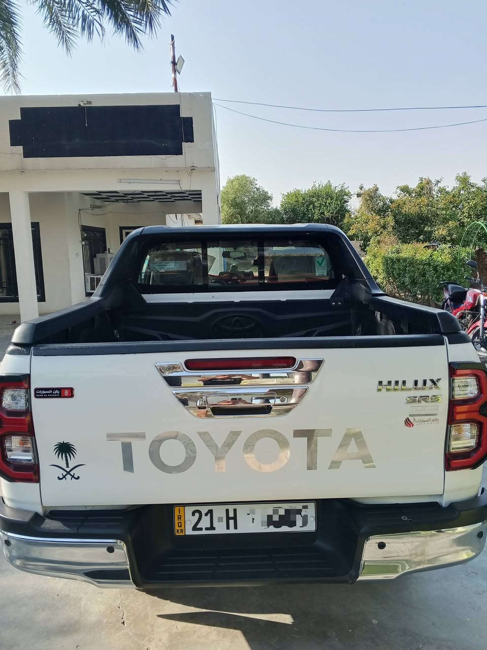 السلام عليكم
للبيع تيوتا هايلوكس TRD 
موديل 2022 ساز فول مواصفات
6 سلندر 
رقم سليمانية تحويل او وكالة 
تخم تاير جديد السيارة مكفولة كفالة عامة عدا شبر بارد باب البدي للستفسار الاتصال ***********
