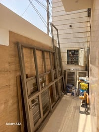 للبيع شبابيج وباب المنيوم حي الغدير  ٠٧٨٠١٧٦٣٤٠٠