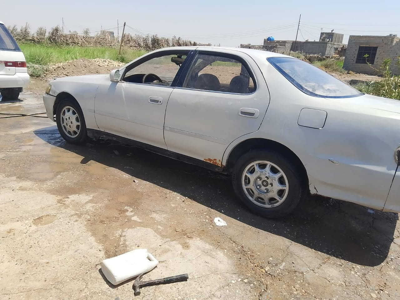 السلام عليكم سياره كريستال باسمي للبيع.  سعر 35 وبيها مجال***********
