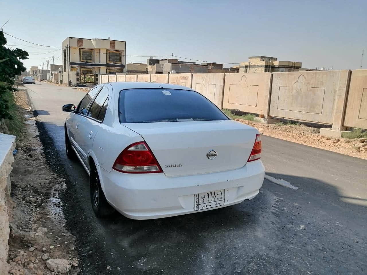 نيسان سني 2008 بدي كوري رقم بغداد بسمي حادث فقط الباب الخلف السائق تبريد خير من الله كير مكينه مكفولات السعر 95 او بيهة مجال 
***********
