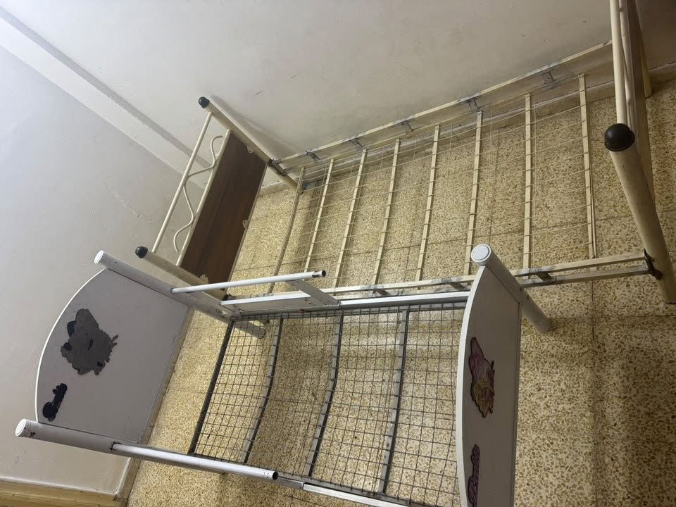 سلام عليكم عندي ذني اسره للبيع ثنين ب 80 الف بيهن مجال مكاني الحله المجمع السكني طريق النجف الاتصال على الرقم ***********
