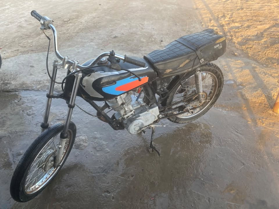 ادوات للبيع دراجه مال شغل مكينه نامه لا تبخير ولا تنقيص سعرها 200 وبيها مجال مكان الكرنه ثغر ***********
