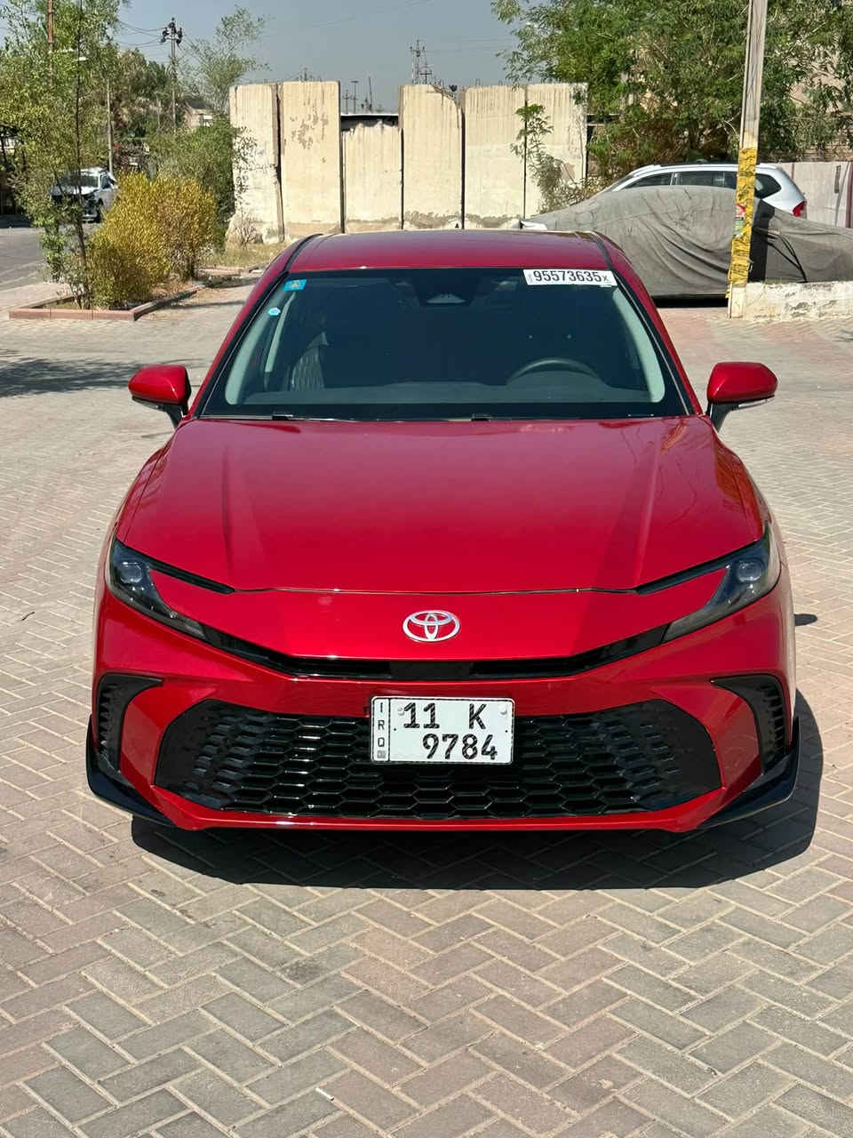 سلام عليكم
كامري 2025 هايبرد رقم بغداد مميز باسمي 
ماشيه 8 الف زيرو 
مواصفات le

محرك 2500 هايبرد 

شاحن وايرليس

بصمة

داخل مخمل
لايت LED
فووول رادارات

تحكم ستيرن جهتين

وباقي المواصفات معروفه

حادثها بنيد صبغ وباب صبغ 

سعره 205 

مكانها بغداد حي العامل 

للاستفسار ***********
