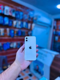 ايفون 12 • ٦٤ • بطارية ٨٢