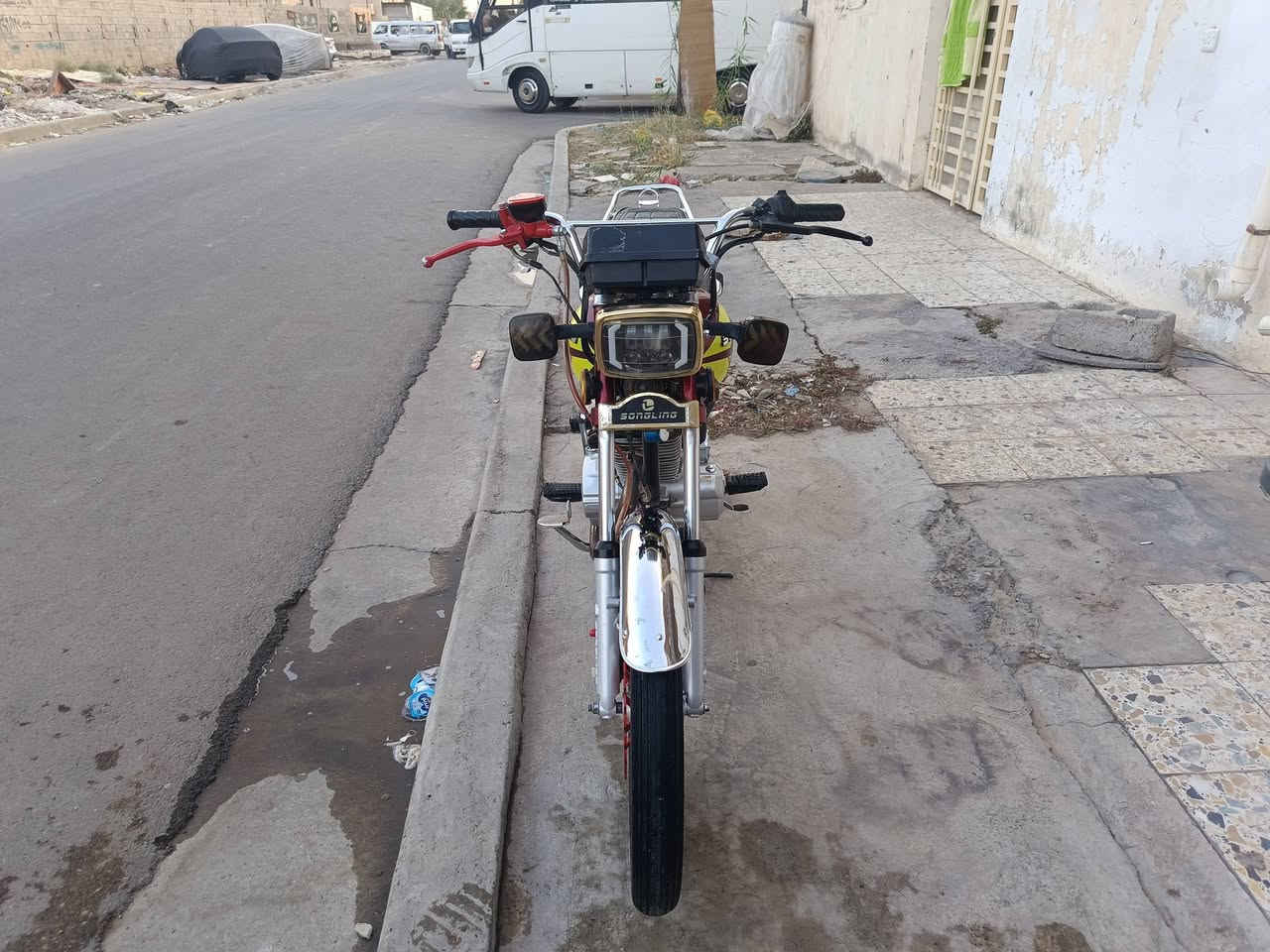 ايراني • 5 كير • بدون اوراق