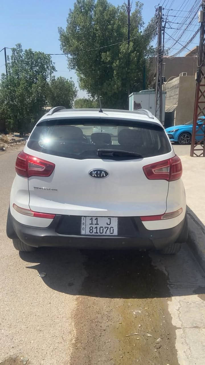 السلام عليكم سبورتج موديل ٢٠١١ بغداد بسمي بيه نص جامغ خلفي صبغ مكاني بغداد شعب 
***********

