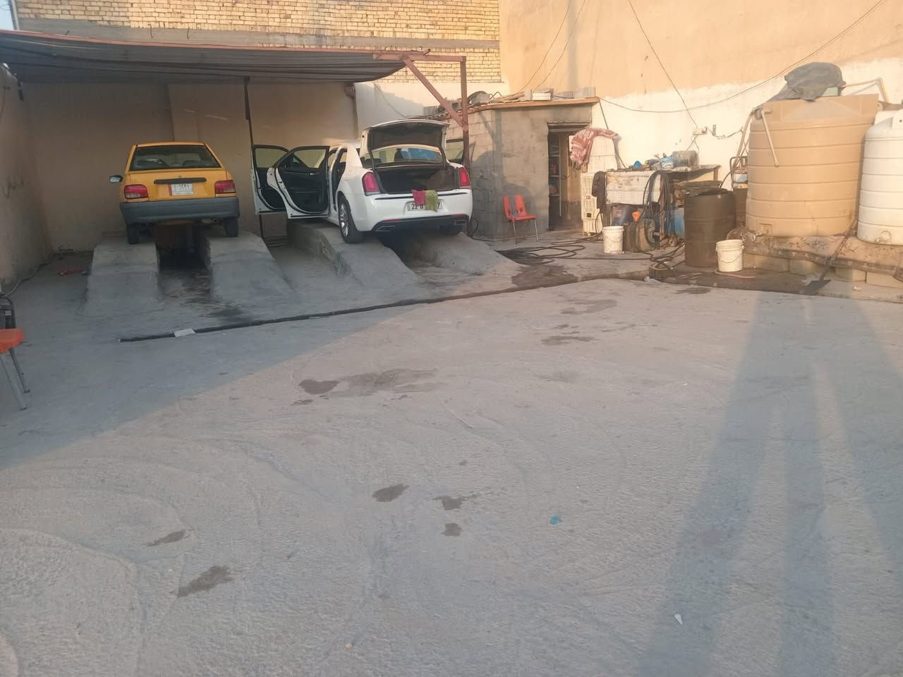 محطة غسل سيارات للبيع العنوان حي الغدير بالقرب من اسواق فطومه للستفسار اتصال *********** مكلف بالنشر عمارة, ميسان
