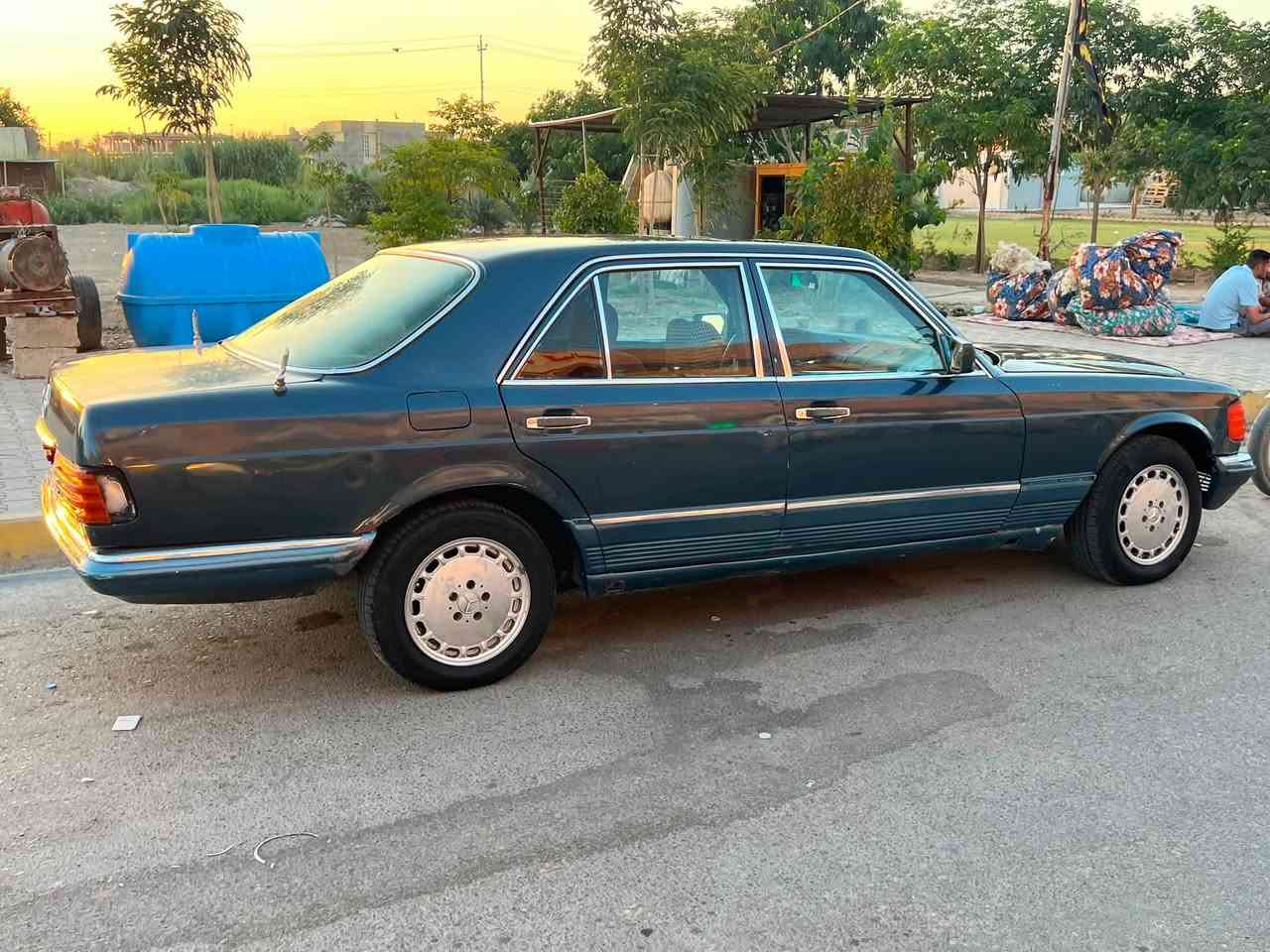 السلام عليكم
سيارة للبيع نوع مارسيدس  رئاسي جامبو . مديل 1986  رقم ديالى   گير محرك بطة VVT حجم 2500 مكفول كفاله تبريد شغال ثلاجه كهربائيات وصدر جديد لون ازرق سنوية نص ال27  السعر 35 وبيه مجال للشراي  للاستفسار  الاتصال او واتسااب*********** وللاتصال 0783849906. مكان ديالى كنعان
