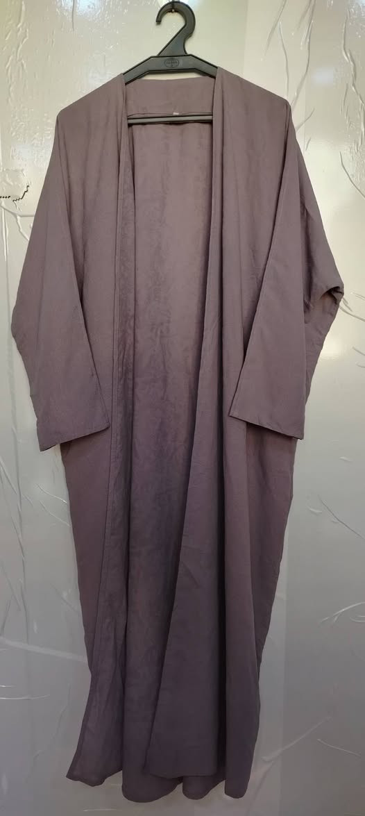 حمودي الكردي للبالات الاوربيه
🔴 جبه / بشت  / خليجي

⚫ العنوان .... ديالى _ خانقين 
_ داره كوناره مجاور مجمع سوران / 

هاتف ***********
