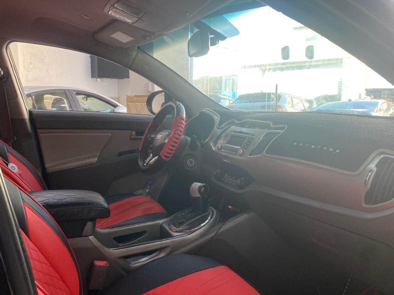 البيع نقداً… كيا سبورتج موديل ٢٠١١… وارد خليجي… كير اوتو… محرك دوش… بيهه ٤ قطع بخ بسبب التكحيل… السيارة جاهزة كل عيب مابيهه… رقم وسنوية جدد… المكان دهوك…. السعر ٩٧ ورقة ومجال… للاستفسار 
***********
*********** دهوك, العراق
