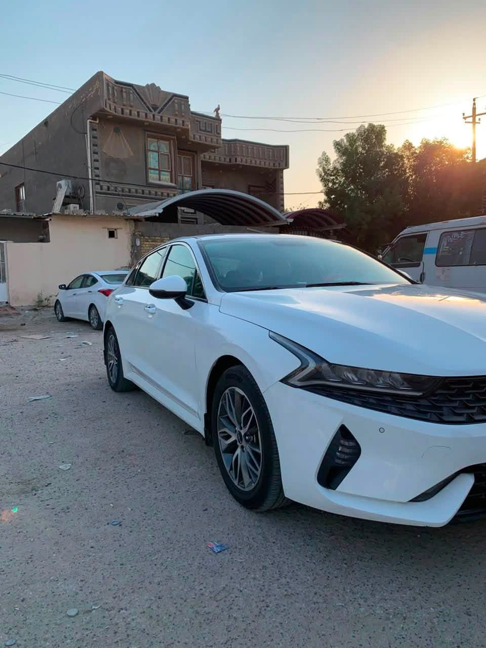 كيا  K5 🚘
موديل 2023 خليجي
مكينه 2000 دوش ✅

رقم سليمانيه 

مواصفات السيارة_
• تشغيل عن بعد 
• ⁠بصمه عدد 2
• ⁠ويل كروم
• ⁠انارة ترحيب عند الأقتراب
• ⁠صندوق ذكي يفتح عند الأقتراب
• (درايف مود ) ⁠5 انضمة قياده
• ⁠شاشه كبيره car blay + كامره دواره
• ⁠حساس خلفي  
• ⁠⁠مانع انزلاق
• ⁠تبريد قطعتين
• ⁠اشارة بالمري + شفط
• ⁠مخارج USB
• ⁠فول تحكم ستيرن +كروس سرعه 
• بك لايت لد متصل⁠✨
• ⁠كرسي السائق كهرباء
• ⁠ ⁠
اخوان السياره كفاله عامه (عدا بارد قليل

✨السياره على وضع الشركه برغي واحد ممفتوح ✅
  مكان السياره بابل أو كربلاء

***********
