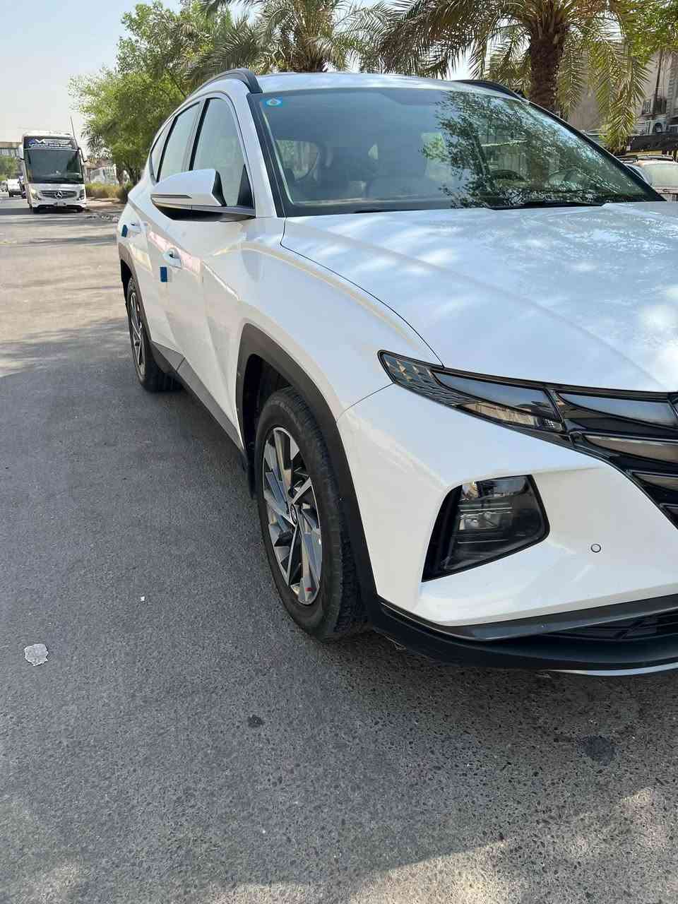 موديل 2022     سعر 173
خليجي
بصمه وترحيب وتجي مري شفط شاشه وحساس امامي خلفي قطعتين تبريد و3 وضعيات قياده وكراسي كهرباء بردات خلفيه وهواي مواصفات
السياره ماشيه 107
السياره بيه باب الصدر بارد بسيط
وبيه الدور مال الجاملغ الخلفي وشويه من الباب الخلفي صبغ رقم بغداد مشروع وطني تتحول وين ميعجبك وتحويل اي وقت

مكان سياره بغداد حي اور 
***********
