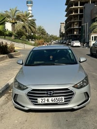 النترا 2017 امريكي محرك 2000 دوش ( مفتوح )  كير At  ماشية 98mile فتحة ...
