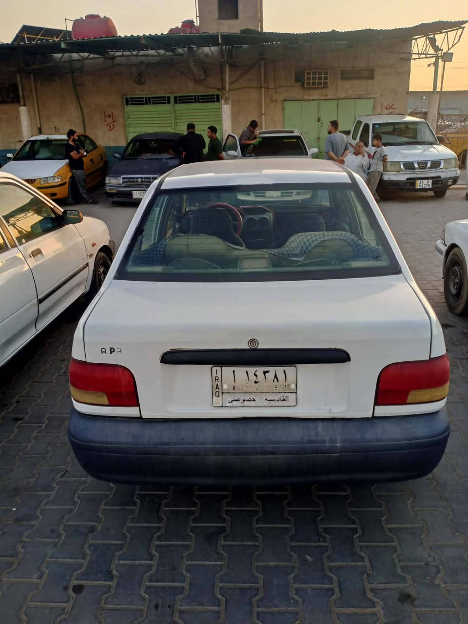 مديل12 جاهزه من محرك وكير وحداديه وتخم تأير راعيه يمي السعر 26مكاني نجف الكشر مامكفول بيه مكانات صبغ بيه بنيد مبدل اثر ضربه بصيطه ***********
