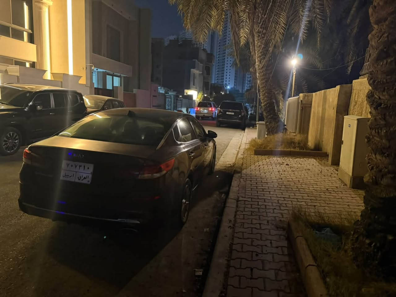 السلام عليكم عندي اوبتما للبيع وارد امريكا
الحادث صندوق خلفي  و جاملغ خلفي فقط 
قطعتين صبغ بدون ايرباكات  
موديل 2020 
مواصفات 
ويل كب حساسات امامي خلفي 
قياده ذاتيه تحديد مسار 
اشاير بالمرايا مانع انزلاق رادار امامي 
محرك GDI 
ماشية 86 الف ميل 
*********** 
مكان السياره المنصور
السعر 120 وبيها مجال بسيط
